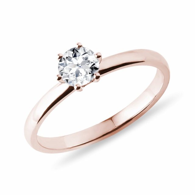 Zásnubní prsten z růžového zlata s briliantem KLENOTA