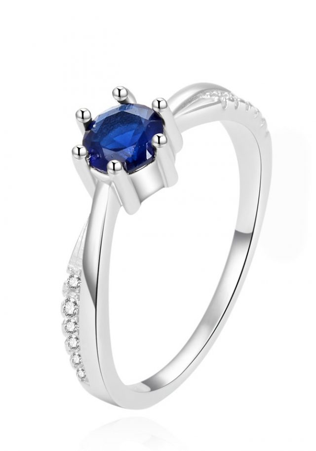 Beneto Krásný stříbrný prsten se zirkony AGG305L 