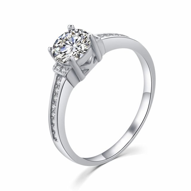 MOISS Elegantní stříbrný prsten s čirými zirkony R00006 