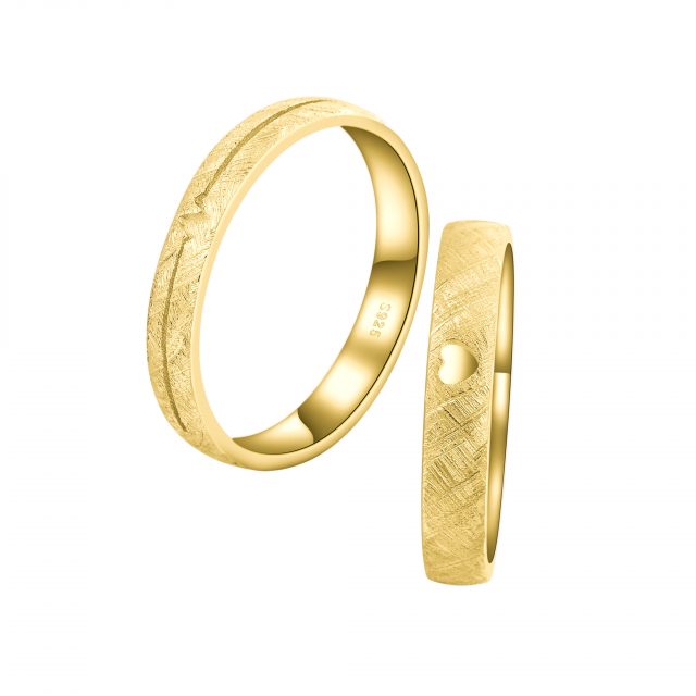 OLIVIE Snubní stříbrný prsten TLUKOT SRDCE GOLD 7480 , Pohlaví: Pánské