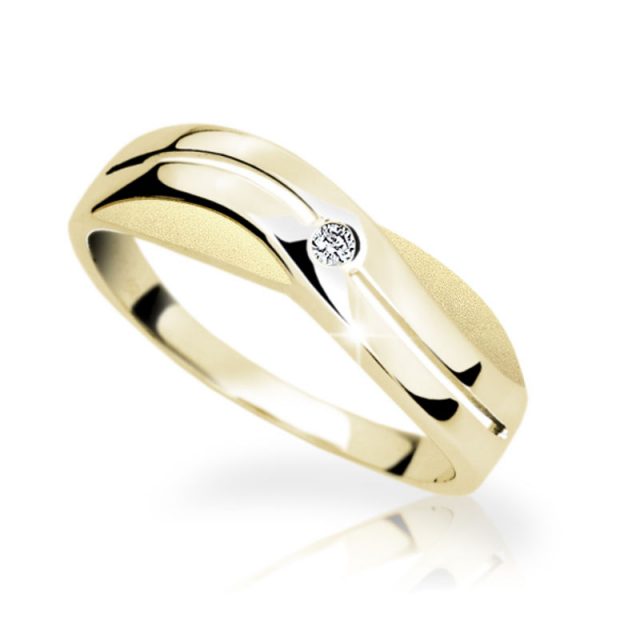 Zlatý prsten DF 12 ze žlutého zlata, s briliantem